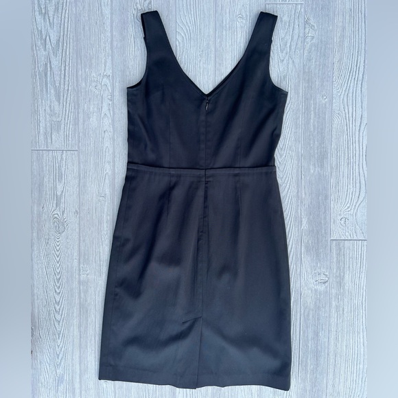Talbots Sleeveless Knee Length Black Dress Style Tres Jolie Size 8 - Picture 2 of 8